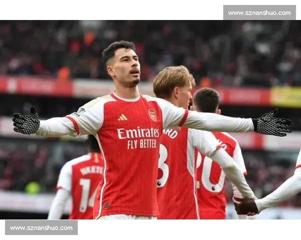 马丁内利 10 战 6 球：水晶宫的专属克星